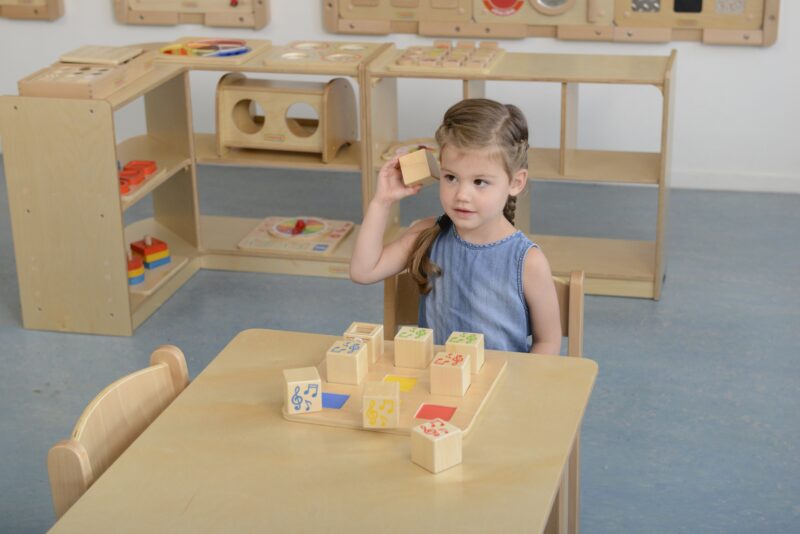 Drewniany sorter sensoryczny - łączenie dźwięków, zabawka dla dzieci, Masterkidz Montessori