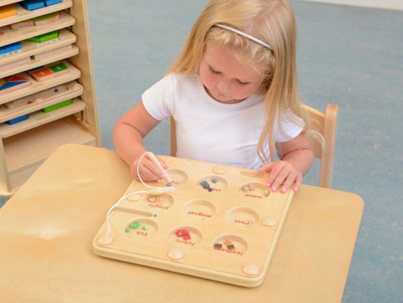 Co przyciągnie magnes edukacyjna gra tabliczka Masterkidz Montessori, zabawka dla dzieci