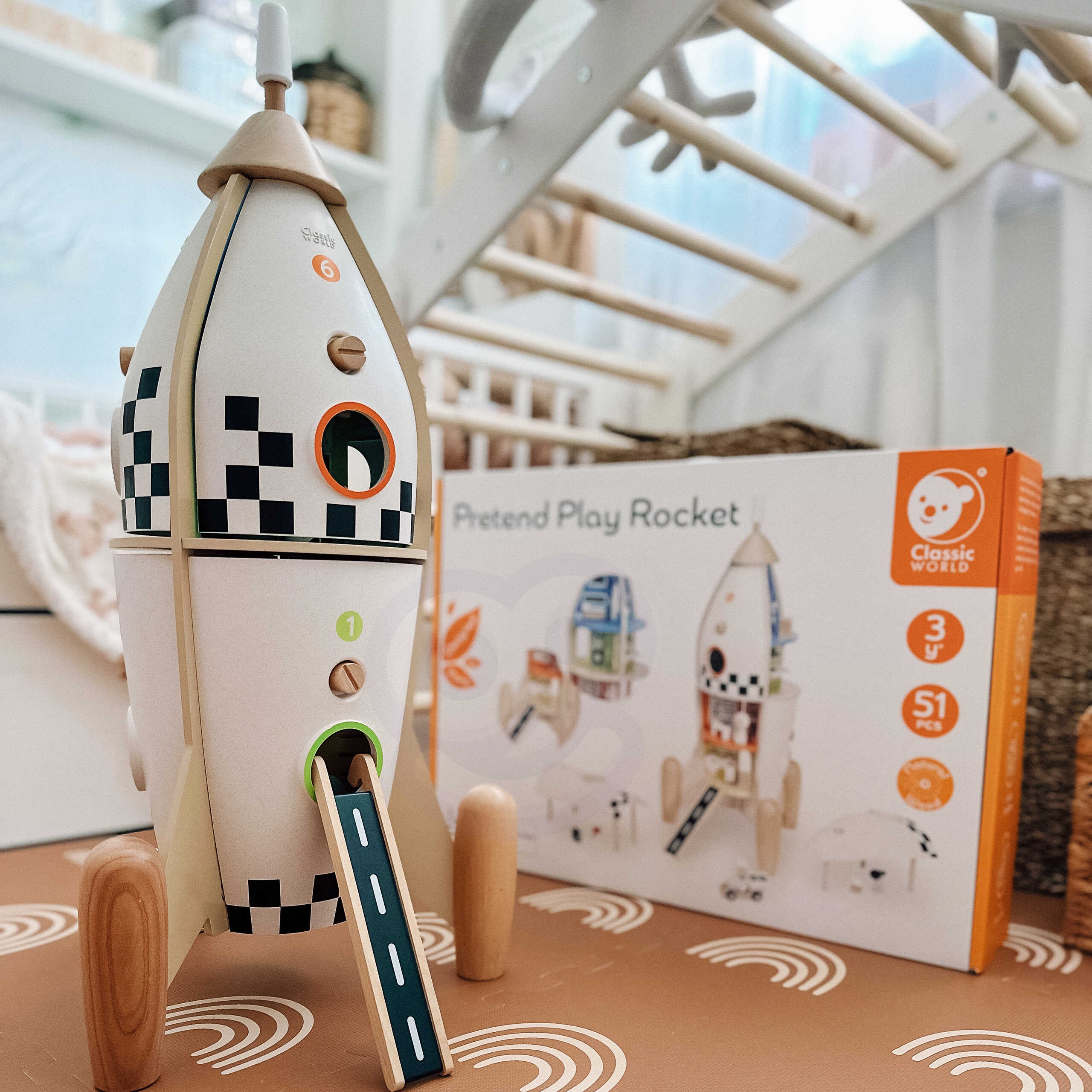 Drewniana rakieta domek dla dzieci + figurki akc., zabawka dla dzieci, Classic World