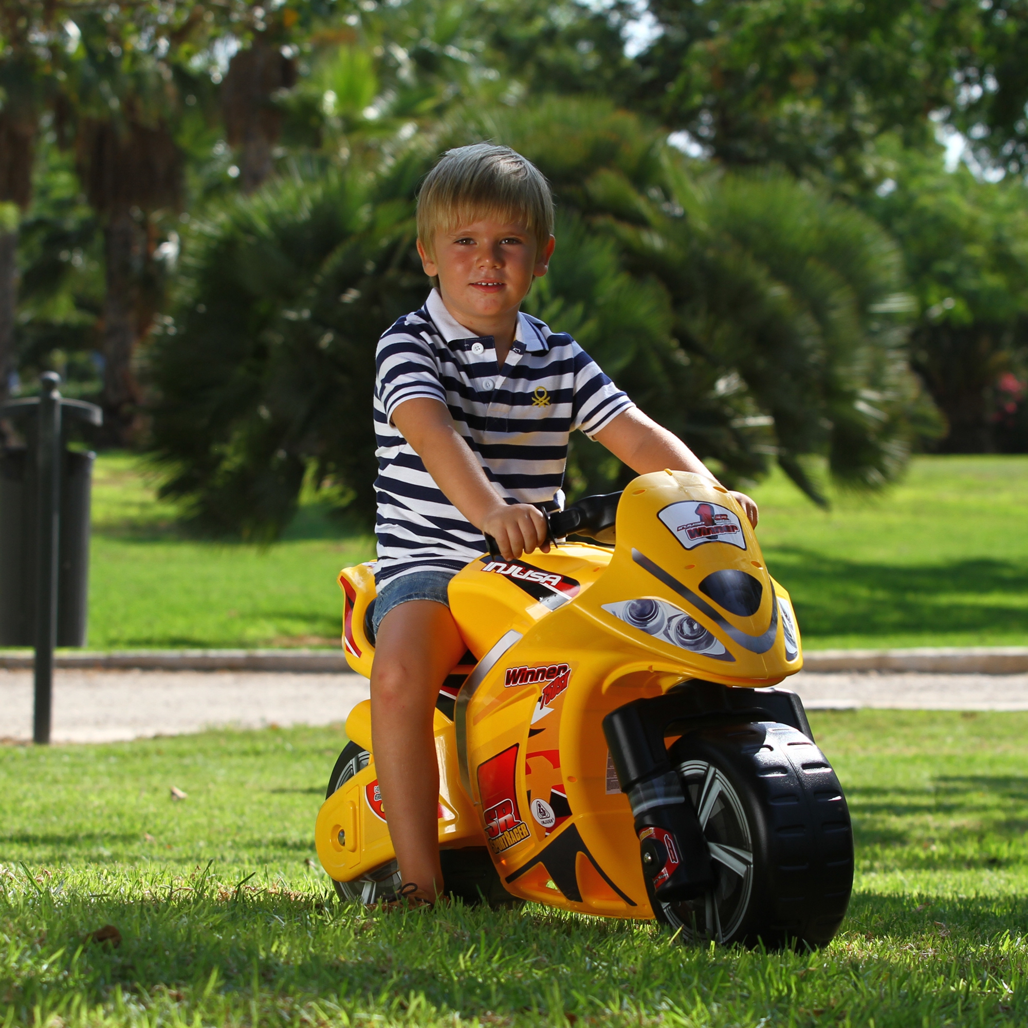 Jeździk pchacz motor biegowy winner 750 sx (od 3 lat), zabawka dla dzieci, INJUSA
