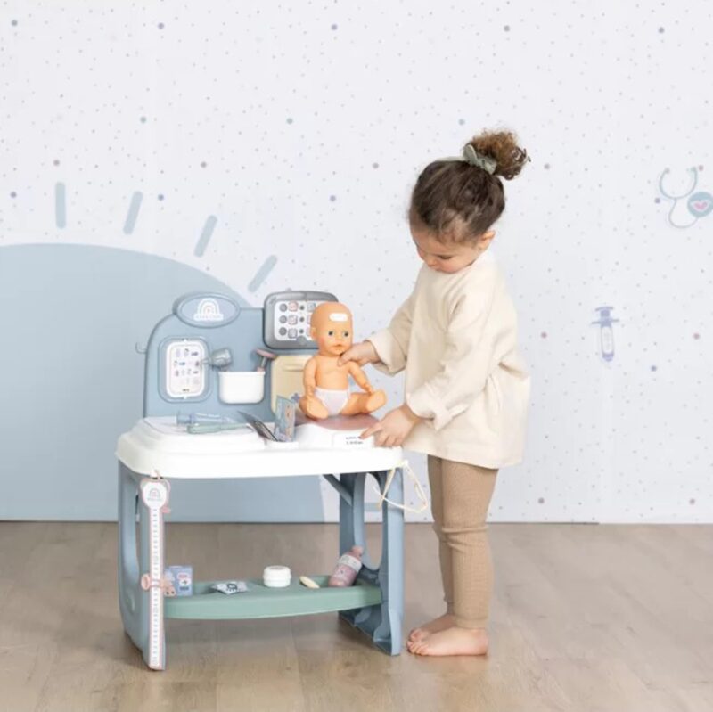 Baby care centrum medyczne opieki dla lalek z elektronicznym tabletem + 24 akc., zabawka dla dzieci, Smoby
