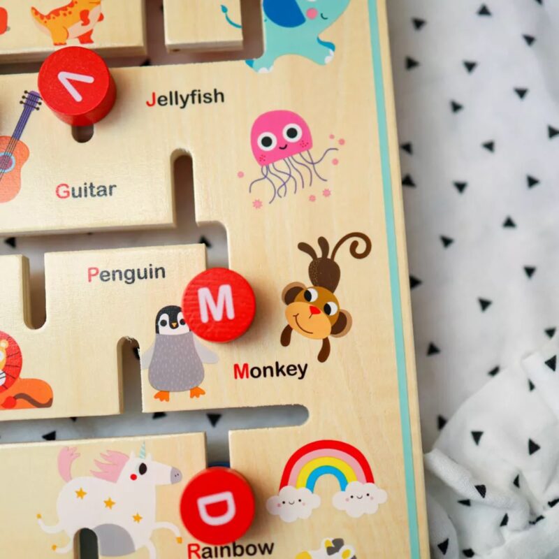 Interaktywna tablica edukacyjna sorter Montessori zwierzątka i alfabet, zabawka dla dzieci, Tooky Toy