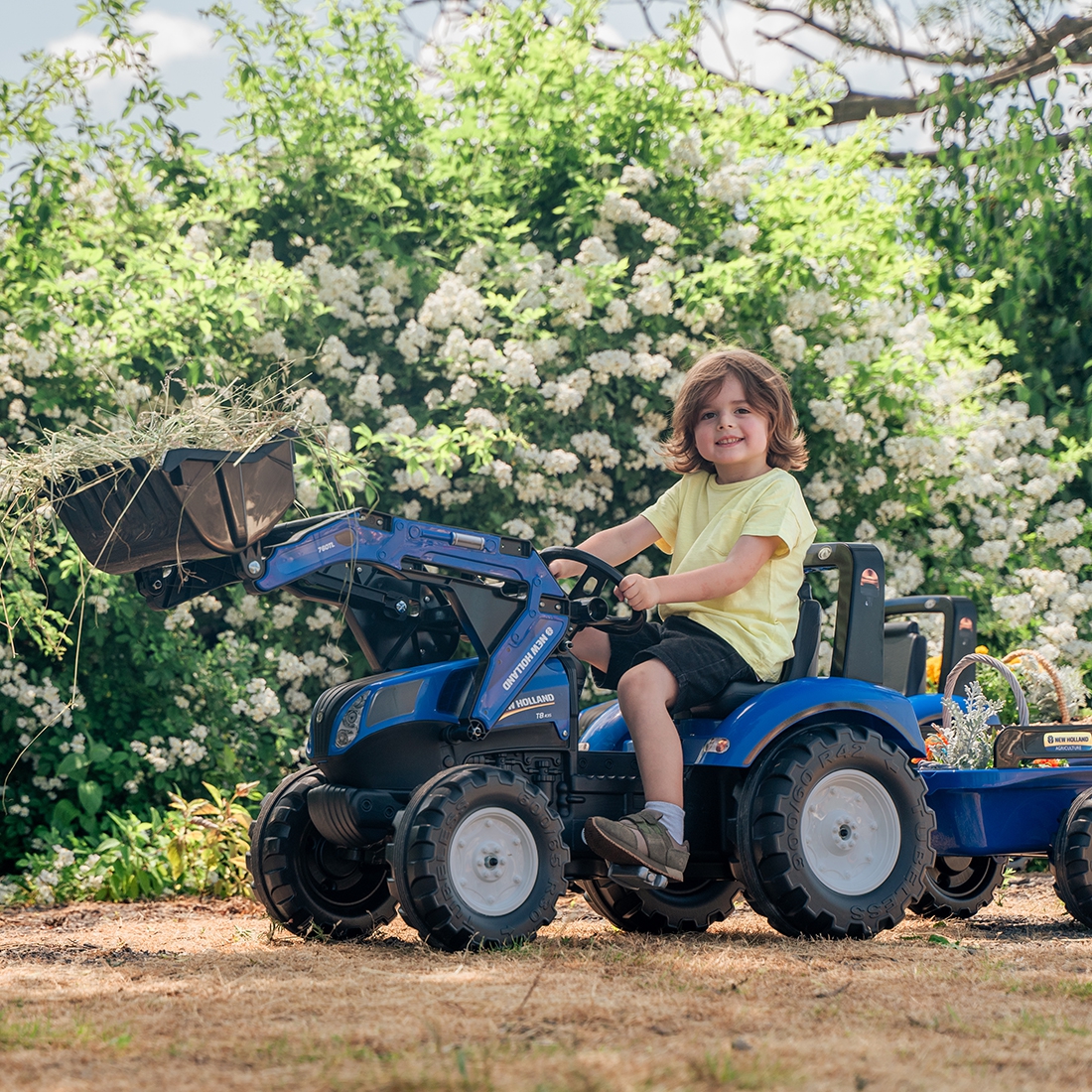 Traktor New Holland niebieski na pedały z przyczepką od 3 lat, zabawka dla dzieci, FALK