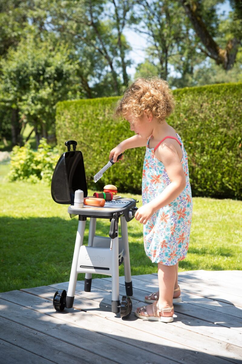 Grill ogrodowy dla dzieci barbecue 18 akcesoriów, zabawka dla dzieci, Smoby