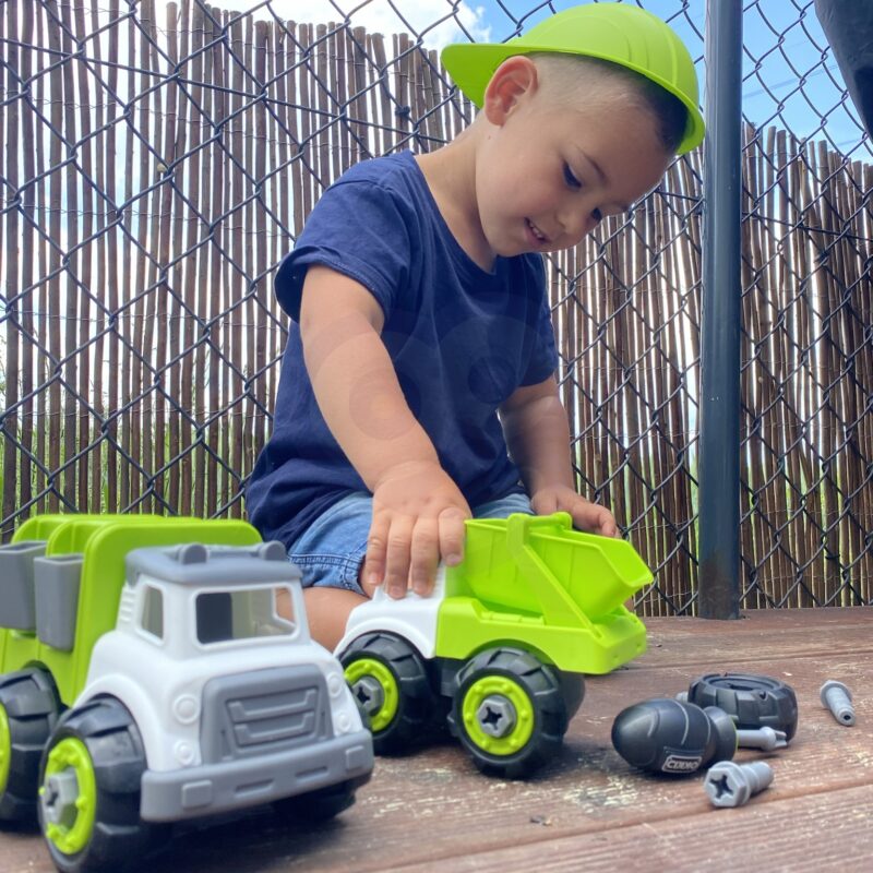 Zestaw konstrukcyjny majsterkowicza montaż samochodu sanitarnego ciężarówka kask śrubokręt akc., zabawka dla dzieci, Woopie