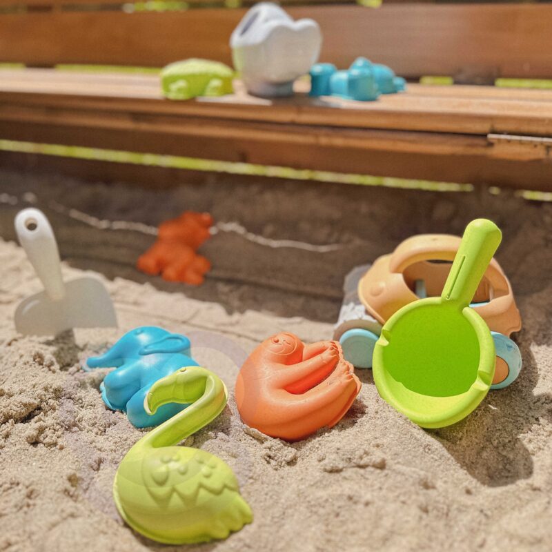 Green zestaw do piasku z samodzikiem 10 el. biodegradowalny organiczny materiał, zabawka dla dzieci, Woopie