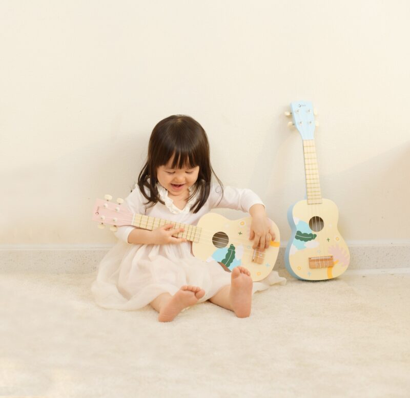 Drewniane ukulele gitara dla dzieci niebieskie, zabawka dla dzieci, Classic World