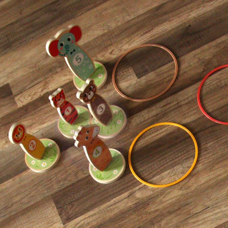Drewniana gra zręcznościowa rzut do celu zwierzątka 15 el., zabawka dla dzieci, Tooky Toy