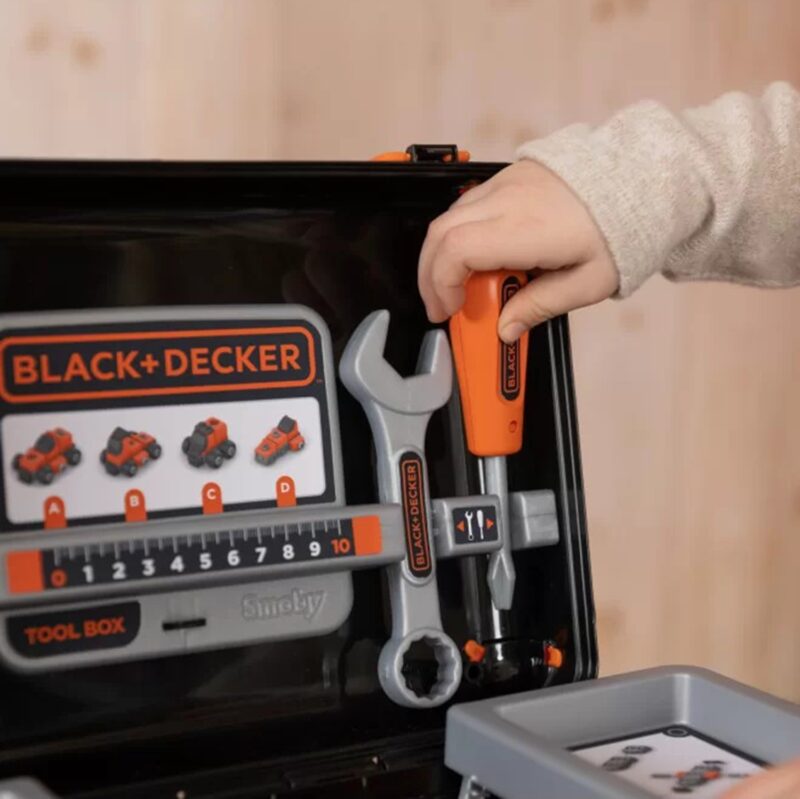 Black & decker walizka z narzędziami + samochód w częściach, zabawka dla dzieci, Smoby